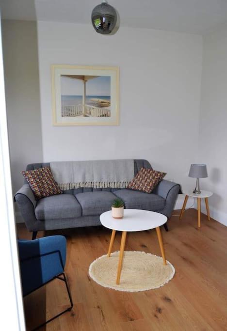 Twin Lake View - Bungalow In Pontoon Foxford Luaran gambar